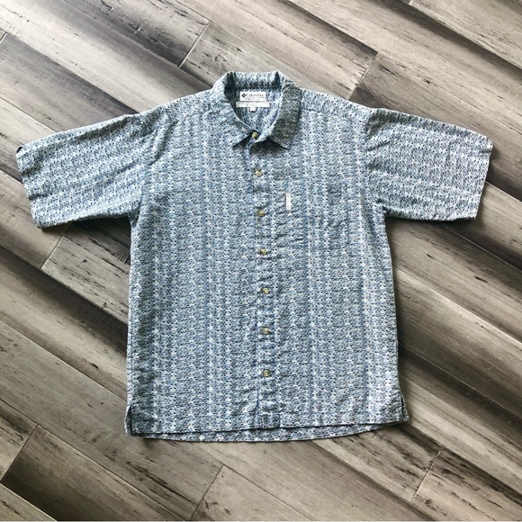 ❤️ LAST DAY Vintage Y2K 2002 Columbia Short Sleeve Button Down Ikat Shirt - Picture 2 of 13